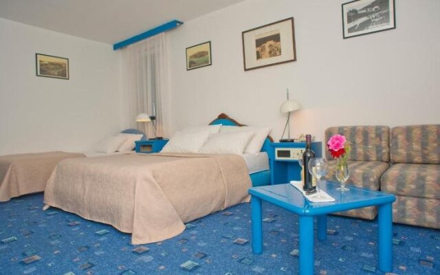 Mogren Hotel
