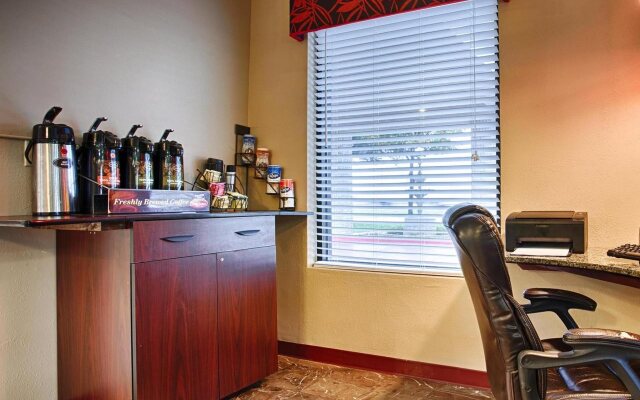 Days Inn by Wyndham Round Rock