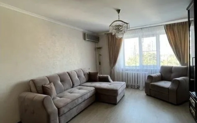 Apartment Solar Wind on Polevaya street, 53