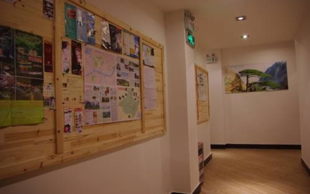 Home Of Huangshan Hostel