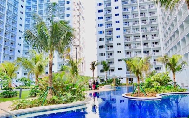 5 Star Luxury Condo Shore Residences