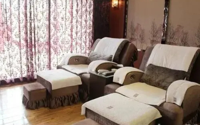 The New Dongyuan International Hotel