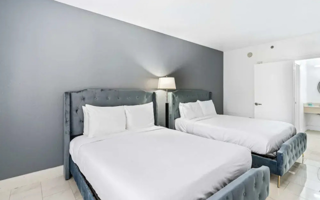 7601 Canada Avenue #502
