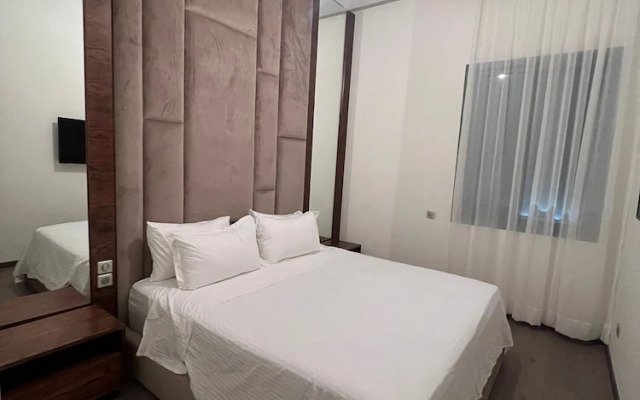 Impeccable 2-bed Rooms Apartment in Casablanca
