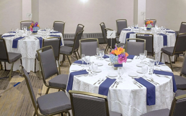 DoubleTree by Hilton Boston - Rockland