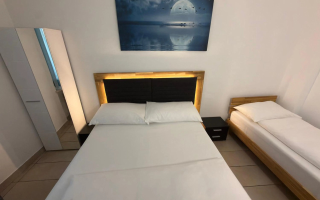 Hotel San Carlo – Guest Rooms – Lugano