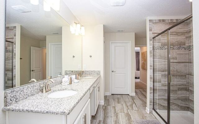 4718sh - Storey Lake 6 Bedroom Villa