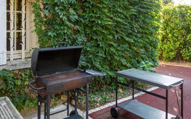 Attractive Villa in Velines with Private Garden