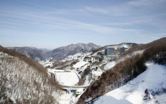 High Castle Resort