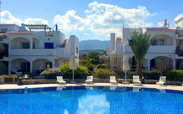 Family-friendly Apartment Just Steps Away From the Sea