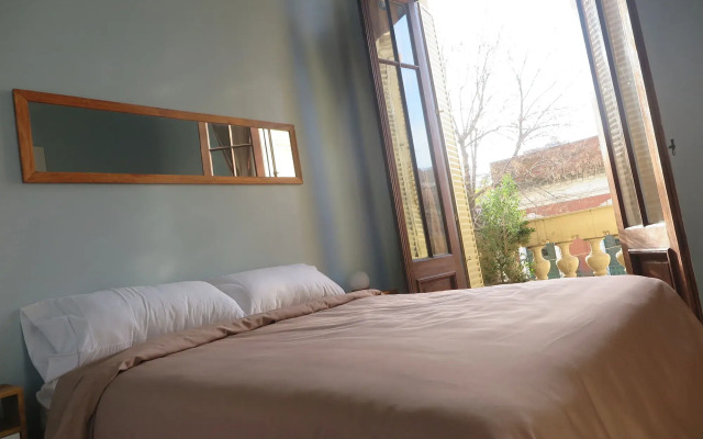 Sabatico Travelers Hostel & Guesthouse
