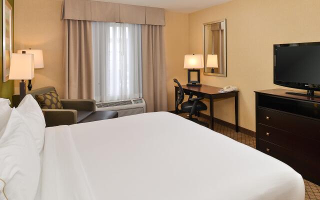 Holiday Inn Express Sacramento Airport Woodland by IHG