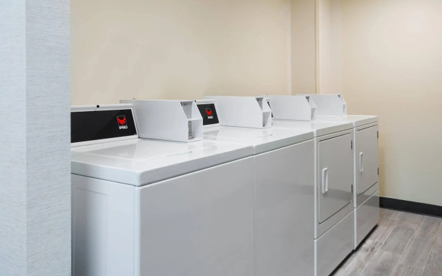 Home2 Suites by Hilton Atlanta Downtown