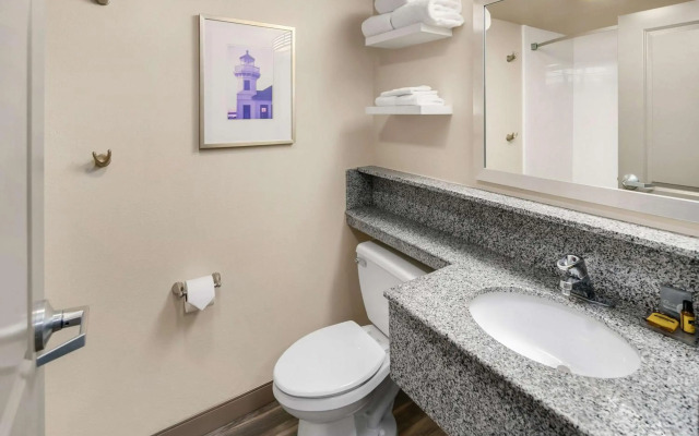 Executive Residency by Best Western Navigator Inn & Suites