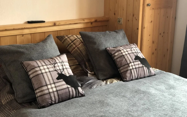 Montana Chalet Hotel