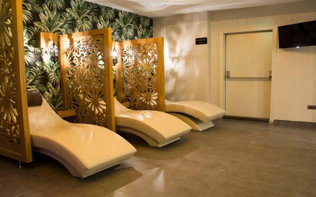 Vespia Hotel