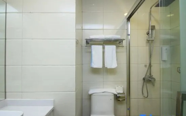 Zaihai Yifang Holiday Hotel