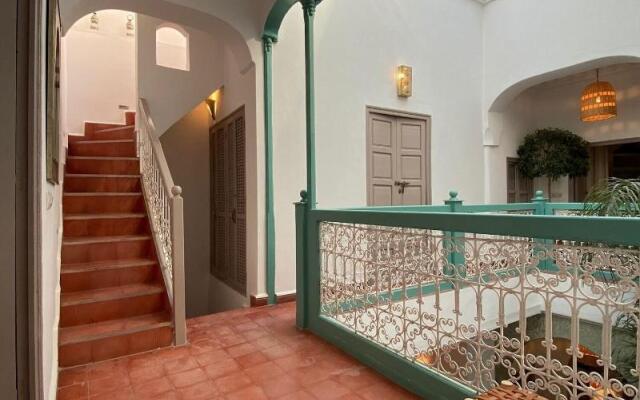 Riad Ajarif by Riad Tawargit