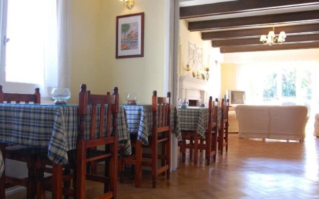 Hosteria Lucky Home