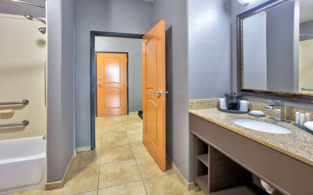 La Quinta Inn & Suites by Wyndham Little Rock - Bryant