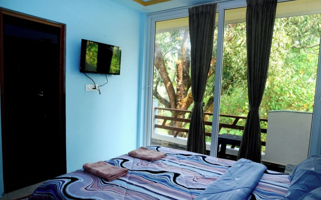 Laxmi Empire Guest House