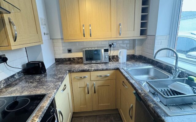 Entire 4-bed House in Sunderland