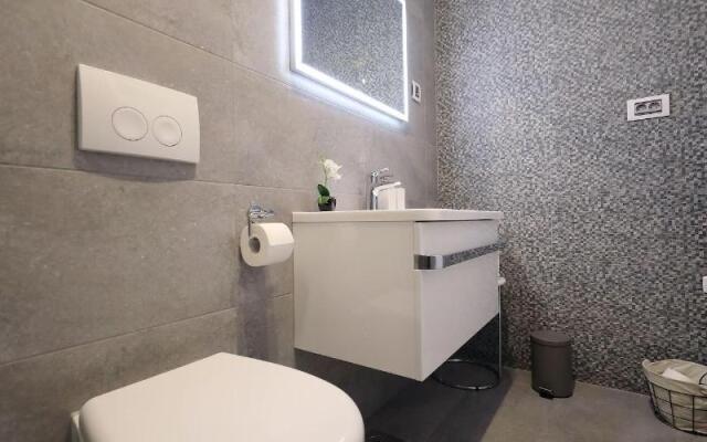 Luxury Majpruz Suites