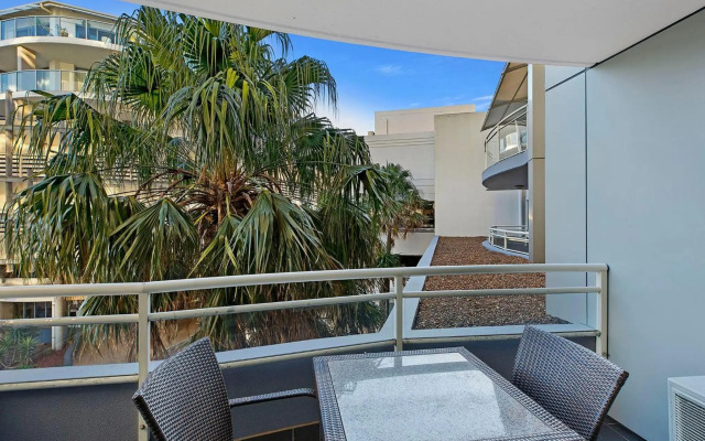 Waterfront Apartment 114