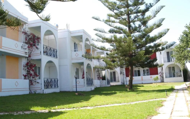 Summer Dream Hotel