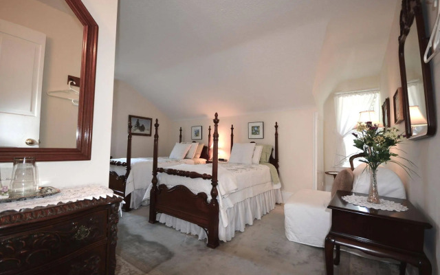 1842 Bed & Breakfast