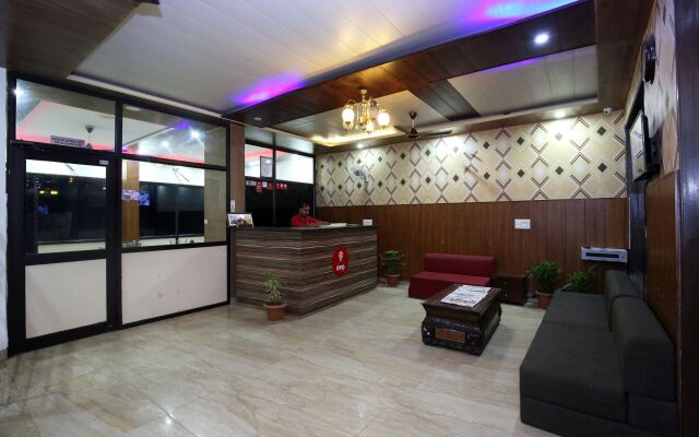 OYO 7724 Hotel Kohinoor City