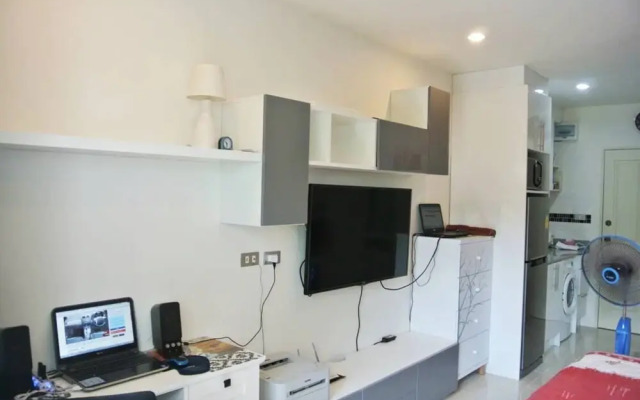 Ad Condominium Bang Saray F2 R205 - Fully Equipped Apartment Suite