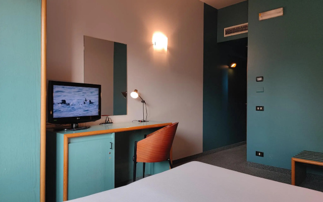 Stay Hotel