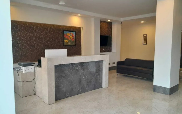 Hotel The Luxem