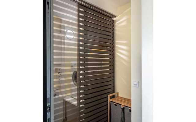 Mosel Sky Lounge With Loggia & Panoramic View