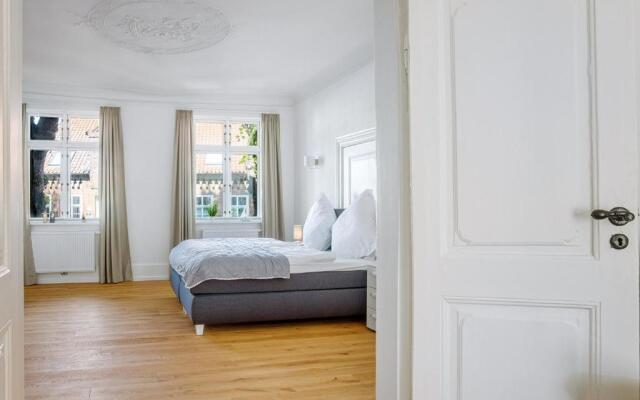 Gutshaus No2