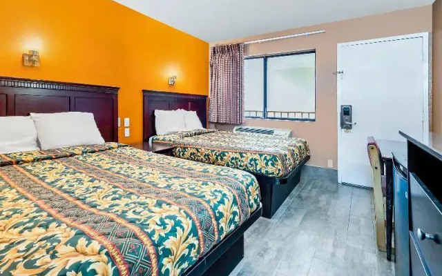 Motel 6
