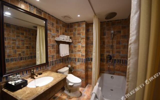 Menoni Boutique Hotel