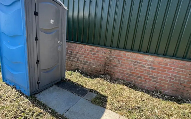 The Paddock Glamping - Clover 2