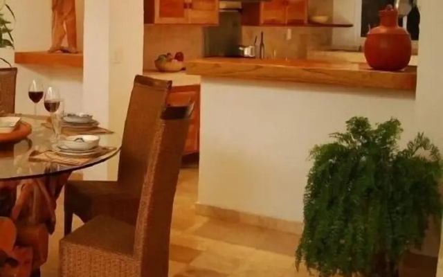 Villa Naivi Brisas 4BR by Villas HK28