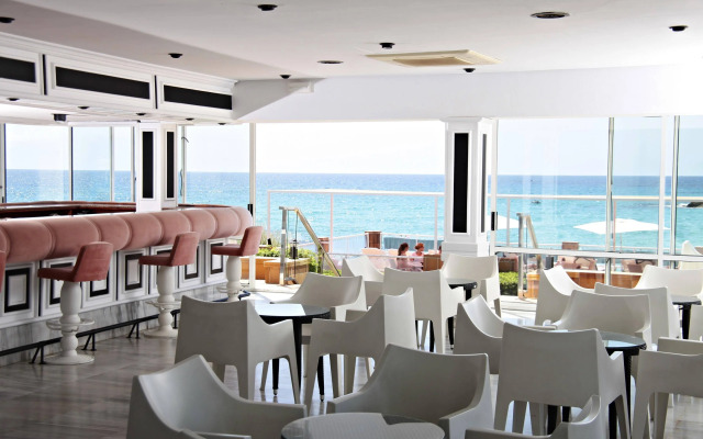 Hotel Clumba