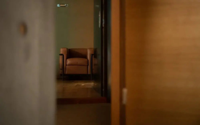 4 Bedroom Architect's Home in Holland Park