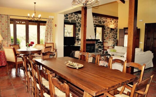 Casa Rural Alcornocalejo