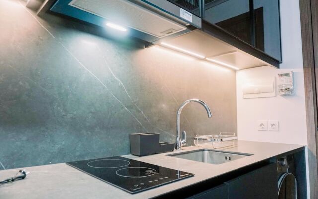 Wonderful And Homey Studio The Smith Alam Sutera Apartment