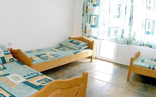 Guest House Bata