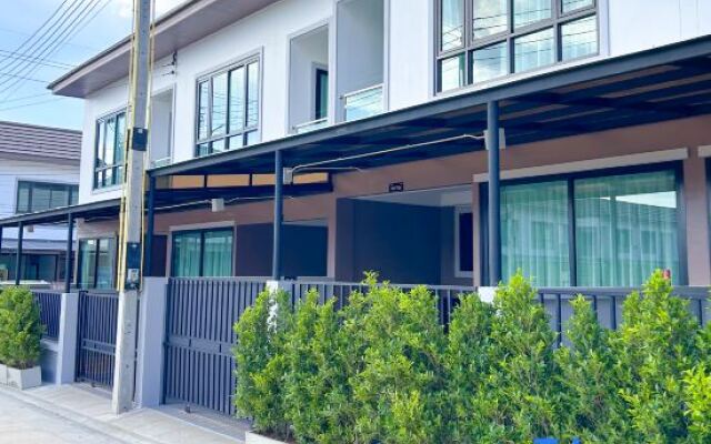 Yunman Vacation Villa Pattaya