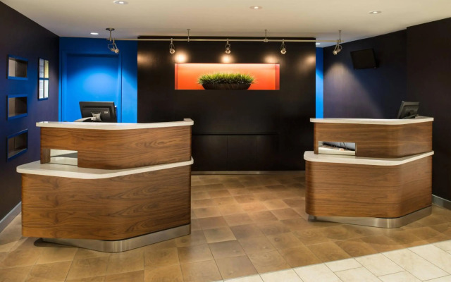 Courtyard by Marriott Palm Desert