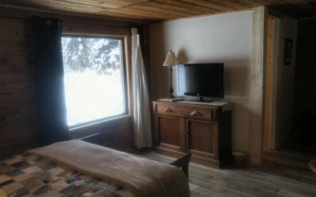 Wolfwood Guest Ranch