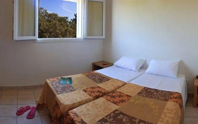 Residence Fiori Di Cala Rossa