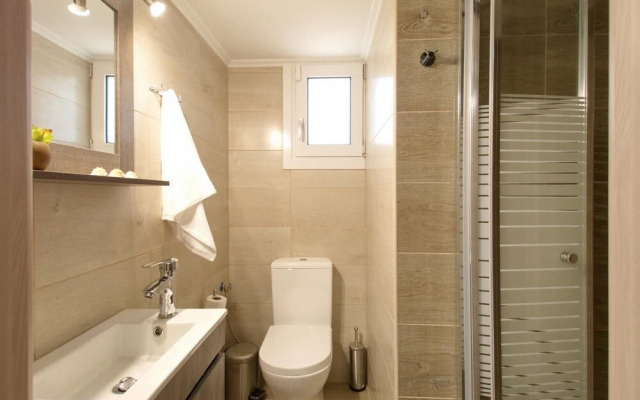 Villa Nikos in Megala Chorafia